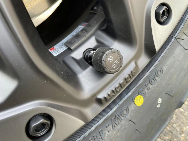 MONITOR DE PRESIÓN Y TEMPERATURA PARA NEUMATICOS